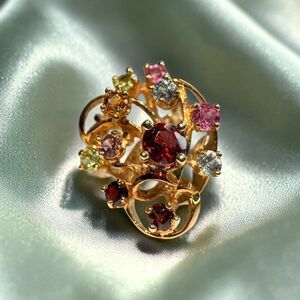 10K Gold- VINTAGE- Natural Multi Gemstone Rainbow Freeform Ring  sz 7- 4g